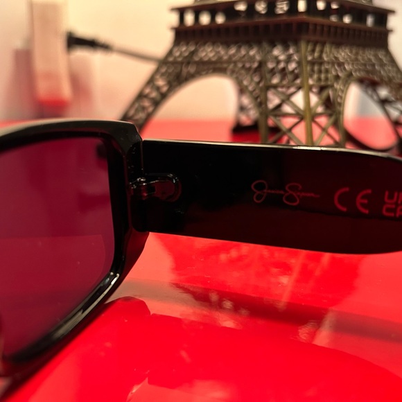 Jessica Simpson sunglasses, Black, J6248, OX, Cat.3. - Picture 4 of 10